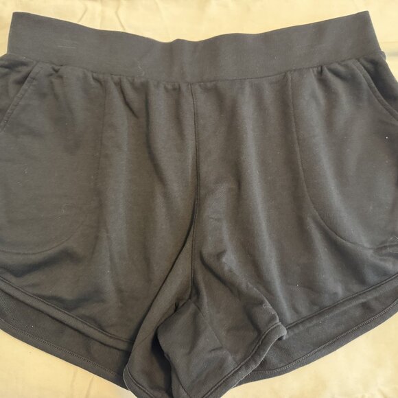 Nike sweat shorts Size Extra Large (XL) Nike Women's Athletic Compression Shorts - Picture 2 of 4